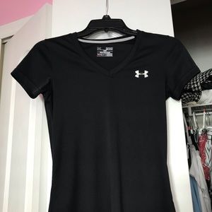 Under armour black short sleeve